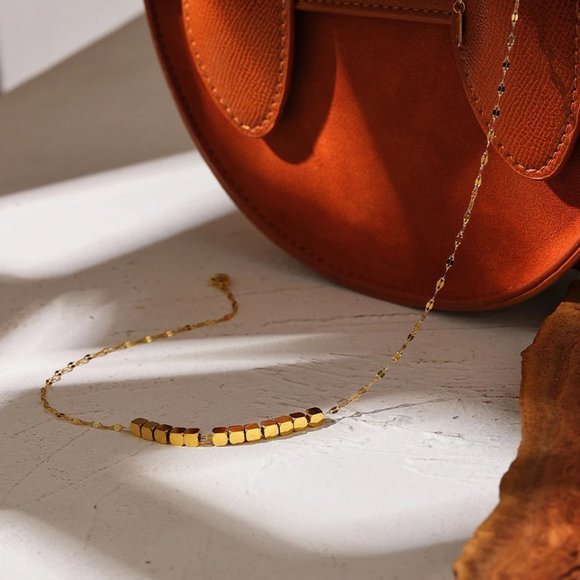 New 18K Gold Plated Multi Cube Necklace - Picture 2 of 5